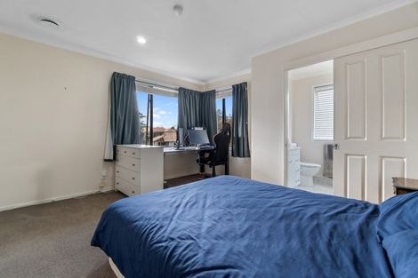 Photo of property in 9 Guernsey Place, Grandview Heights, Hamilton, 3200