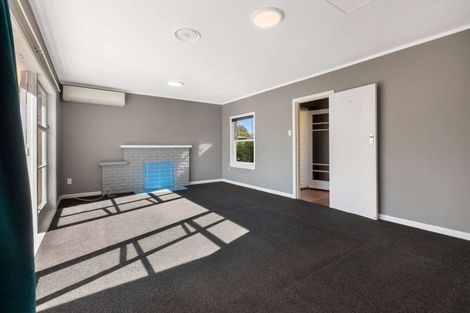 Photo of property in 14 Glenfield Road, Owhata, Rotorua, 3010