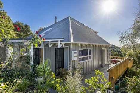 Photo of property in 256 Govan Wilson Road, Whangaripo, Warkworth, 0985