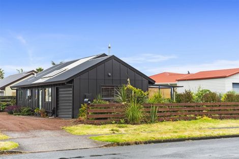 Photo of property in 1/44 Paterson Street, Mount Maunganui, 3116