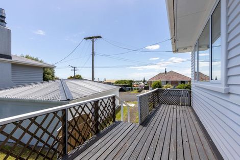Photo of property in 7 Watene Crescent, Waitara, 4320