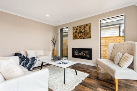 Photo of property in 17 Tawatawa Street, Long Bay, Auckland, 0630