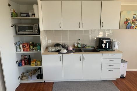 Photo of property in 26 San Bernadino Drive, Henderson, Auckland, 0612