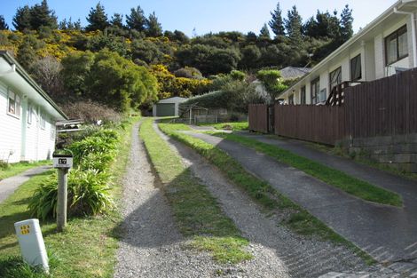 Photo of property in 17 Newburn Grove, Wainuiomata, Lower Hutt, 5014