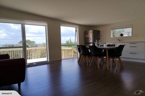 Photo of property in 35 Renoir Street, West Harbour, Auckland, 0618
