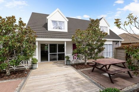 Photo of property in 2 Sunny Dale, Western Heights, Hamilton, 3200