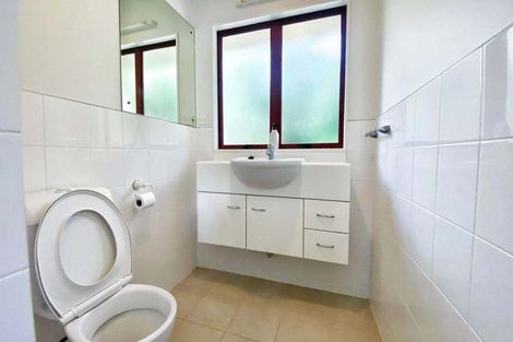 Photo of property in 11b Langana Avenue, Browns Bay, Auckland, 0630