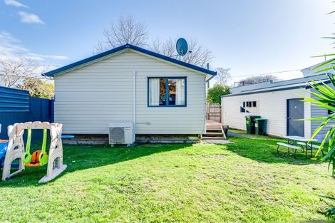 Photo of property in 42 Bledisloe Road, Maraenui, Napier, 4110