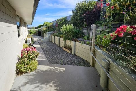 Photo of property in 298 Ballintoy Park Drive, Welcome Bay, Tauranga, 3175