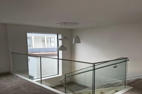 Photo of property in 35 Clara Road, Silverdale, 0932