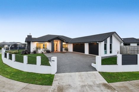 Photo of property in 18 Batten Drive, Flagstaff, Hamilton, 3210