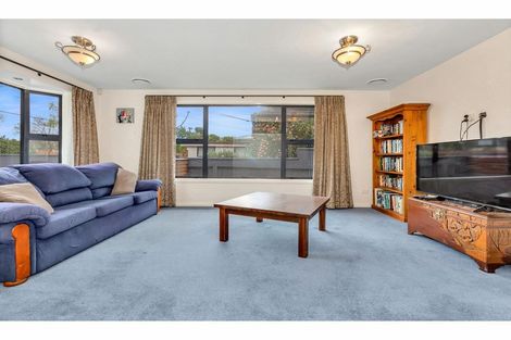 Photo of property in 27 Trinity Avenue, Epuni, Lower Hutt, 5011