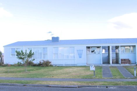 Photo of property in 27-29 Hitchings Avenue, Onekawa, Napier, 4110