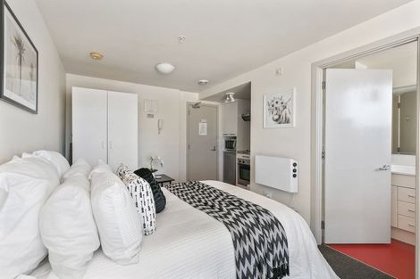 Photo of property in Southern Cross Apartments, 604/35 Abel Smith Street, Te Aro, Wellington, 6011