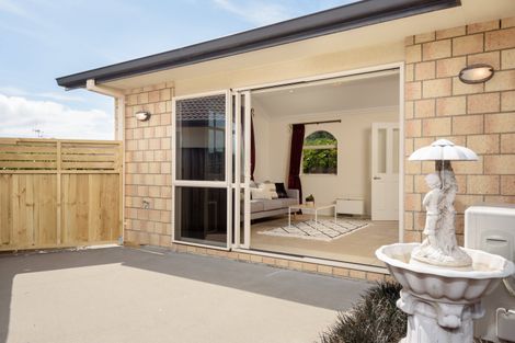 Photo of property in 19 Popata Close, Papamoa Beach, Papamoa, 3118