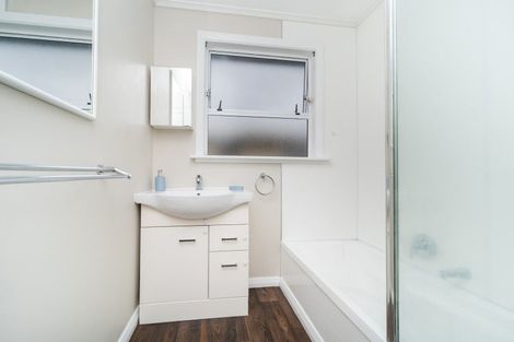 Photo of property in 43 Fairs Road, Milson, Palmerston North, 4414