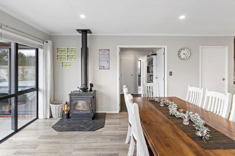 Photo of property in 4 Routhan Way, Carterton, 5713