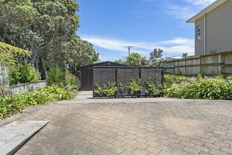 Photo of property in 8 Chatswood Grove, Fitzroy, New Plymouth, 4312