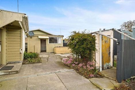 Photo of property in 71 Tiverton Street, Palmerston, 9430