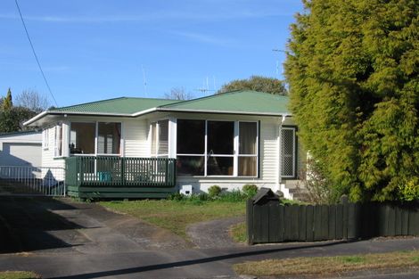 Photo of property in 19 Manapouri Place, Glenview, Hamilton, 3206