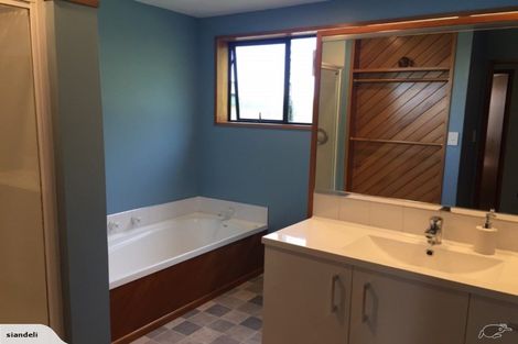 Photo of property in 32a Harborough Street, Watlington, Timaru, 7910