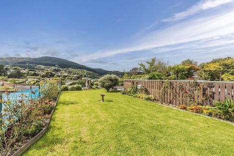 Photo of property in 353 Main Road, Tawa, Wellington, 5028