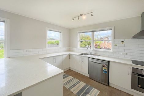 Photo of property in 7 Lynette Place, Mangere, Auckland, 2022