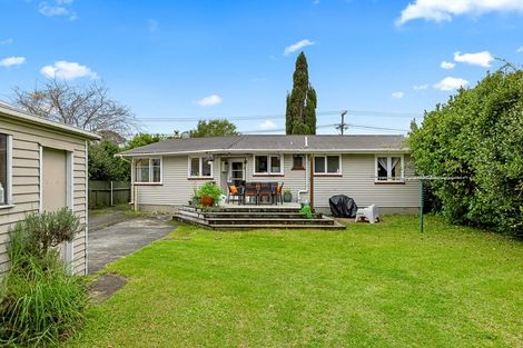 Photo of property in 43 Wharf Road, Te Atatu Peninsula, Auckland, 0610