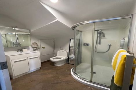 Photo of property in 19a Crystal Avenue, Glendene, Auckland, 0602