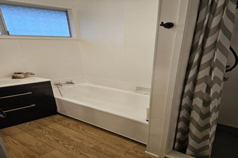 Photo of property in 1/10 Queens Road, Elgin, Gisborne, 4010