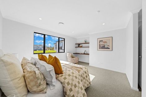 Photo of property in 29 Catalina Avenue, Rosehill, Papakura, 2113