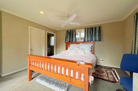 Photo of property in 62 Nielsen Gardens, Rototuna, Hamilton, 3210