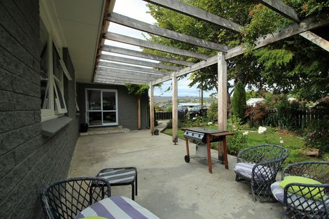 Photo of property in 18 Campbell Street, Alexandra, 9320