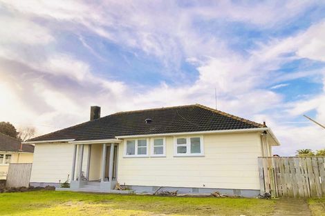Photo of property in 32 Akatea Street, Gonville, Whanganui, 4501