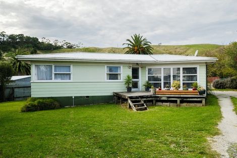 Photo of property in 63 Lyell Road, Outer Kaiti, Gisborne, 4010