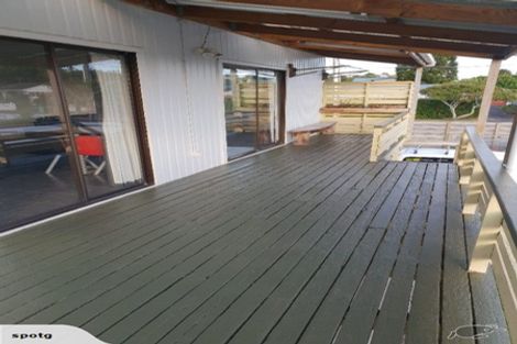 Photo of property in 3/8 Hinekohu Street, New Lynn, Auckland, 0600