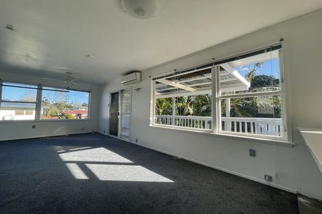 Photo of property in 1/7 Flaxdale Street, Birkdale, Auckland, 0626