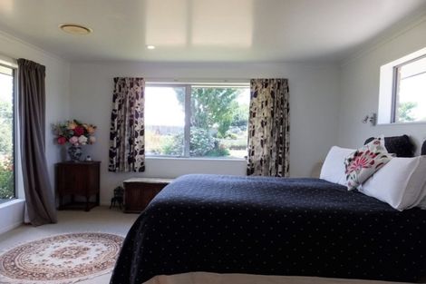 Photo of property in 160 Inglefield Street, Pirongia, Te Awamutu, 3876