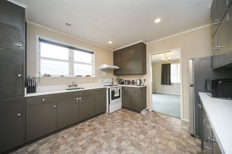 Photo of property in 87 College Street, Awapuni, Palmerston North, 4412