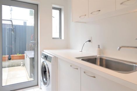 Photo of property in 61 Derby Street, St Albans, Christchurch, 8014