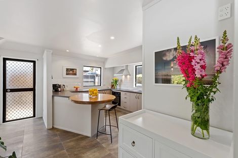 Photo of property in 61a Jaemont Avenue, Te Atatu South, Auckland, 0610