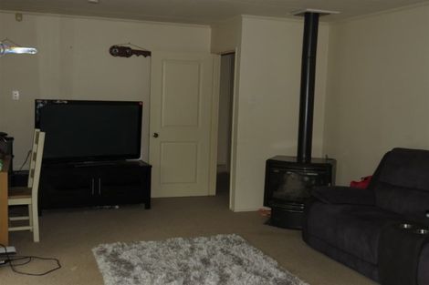 Photo of property in 91 Strathmore Avenue, Levin, 5510