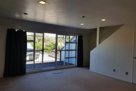 Photo of property in 9/2 Atarangi Road, Greenlane, Auckland, 1051