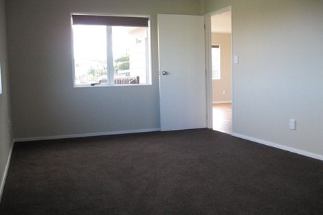 Photo of property in 77a Lynden Avenue, Hillcrest, Auckland, 0627