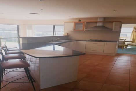 Photo of property in 21 Kilsyth Way, East Tamaki Heights, Auckland, 2016