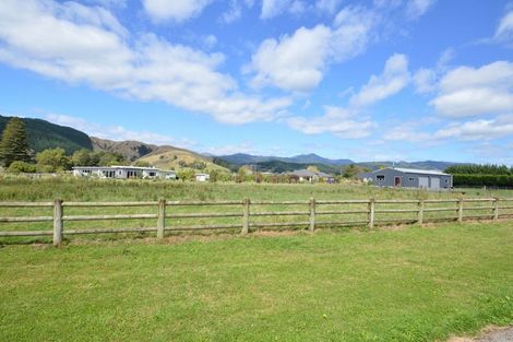 Photo of property in 14 Milbel Way, Levin, 5571