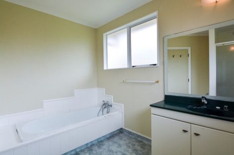 Photo of property in 4 Matua Road, Matua, Tauranga, 3110