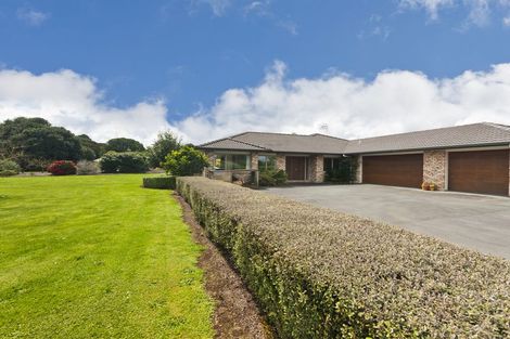 Photo of property in 8 Cairn Way, Te Kamo, Kamo, 0185