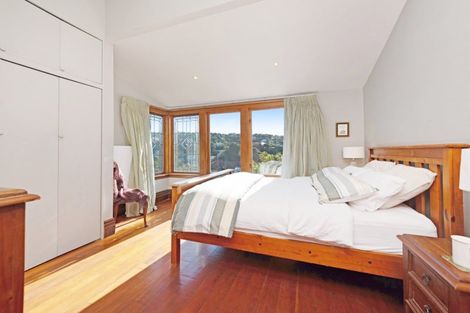 Photo of property in 51 Fairview Crescent, Kelburn, Wellington, 6012