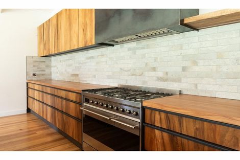 Photo of property in 16 Pa Road, Kerikeri, 0230